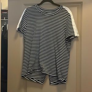 Size M top